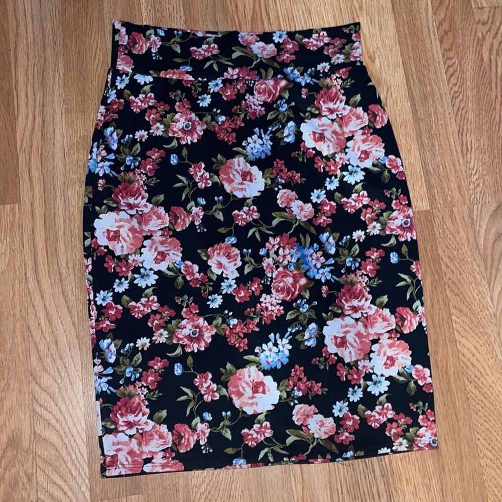1X Floral Skirt